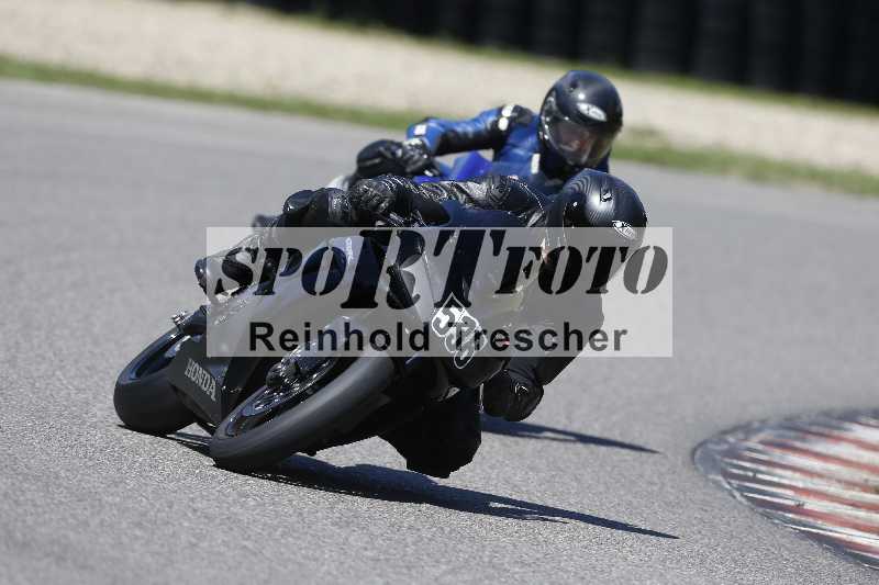 /43 08.08.2025 Discover the Bike ADR/Race 3 rot/99